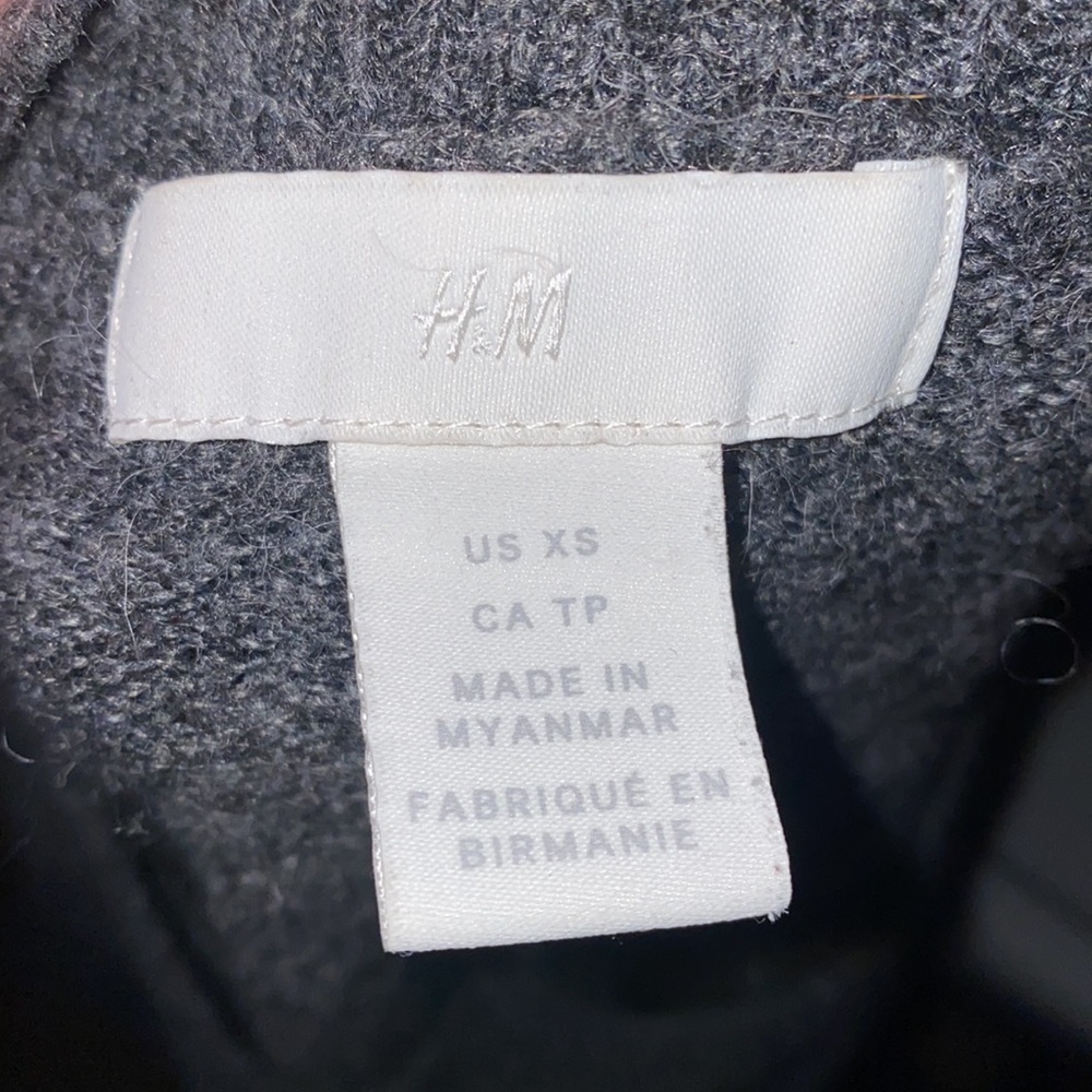 H&M Dark Grey Sweater XS - Picture 5 of 5